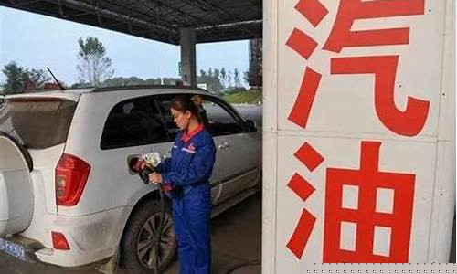 汽油密度高好还是密度低好_汽油密度高低与什么有关